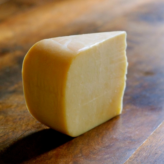 APPLEWOOD SMOKED GOUDA